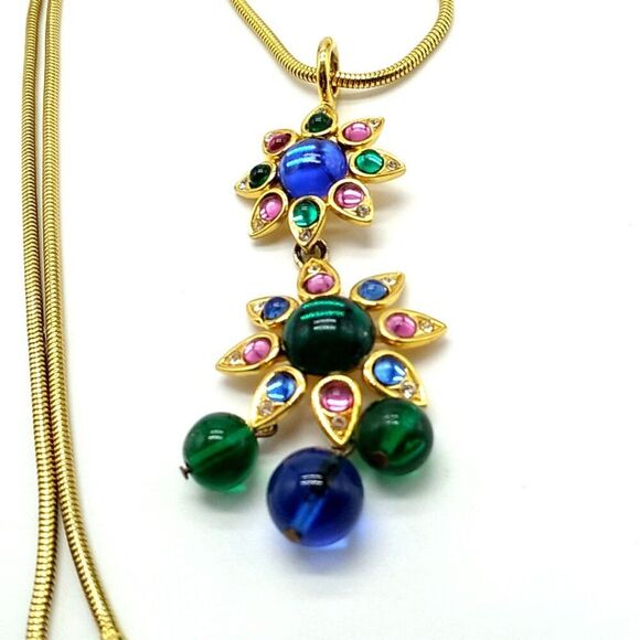 VTG SHAKIRA CAINE Indian Mughal Necklace & Matching Clip-on Earrings Glass Stone - Picture 13 of 16